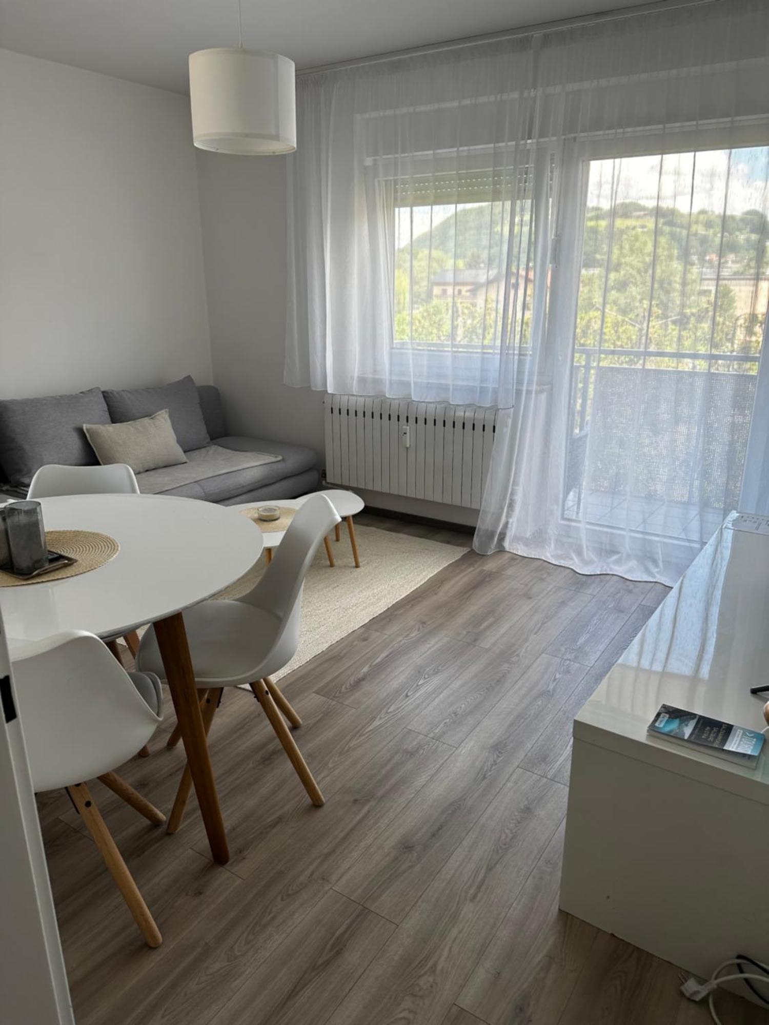 Apartment Salzburg Nord Exteriör bild
